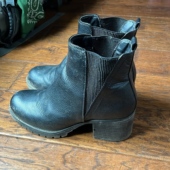 Jody ankle boots in black - Picture 3 of 6